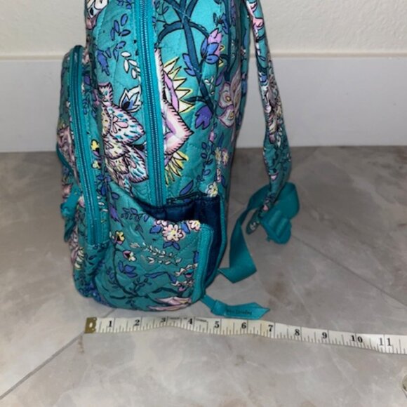 Vera Bradley Backpack (small) - Picture 4 of 8